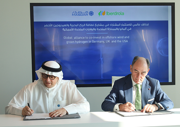 foto noticia Iberdrola y Masdar firman una alianza para coinvertir 15.000 millones en eólica marina e hidrógeno verde en Alemania, Reino Unido y EEUU.